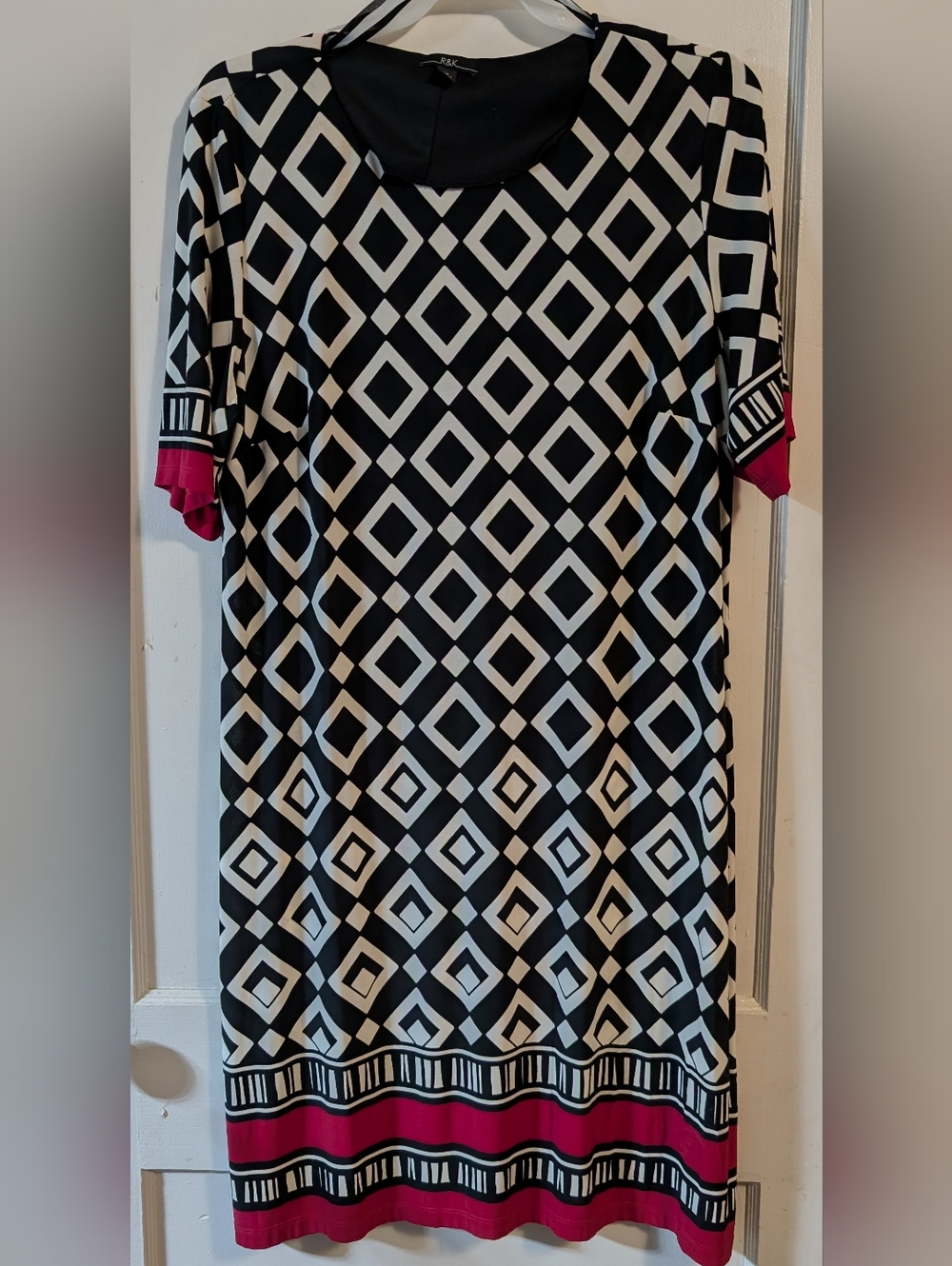 R&K Black & White Geometric Shift Dress with Red Trim